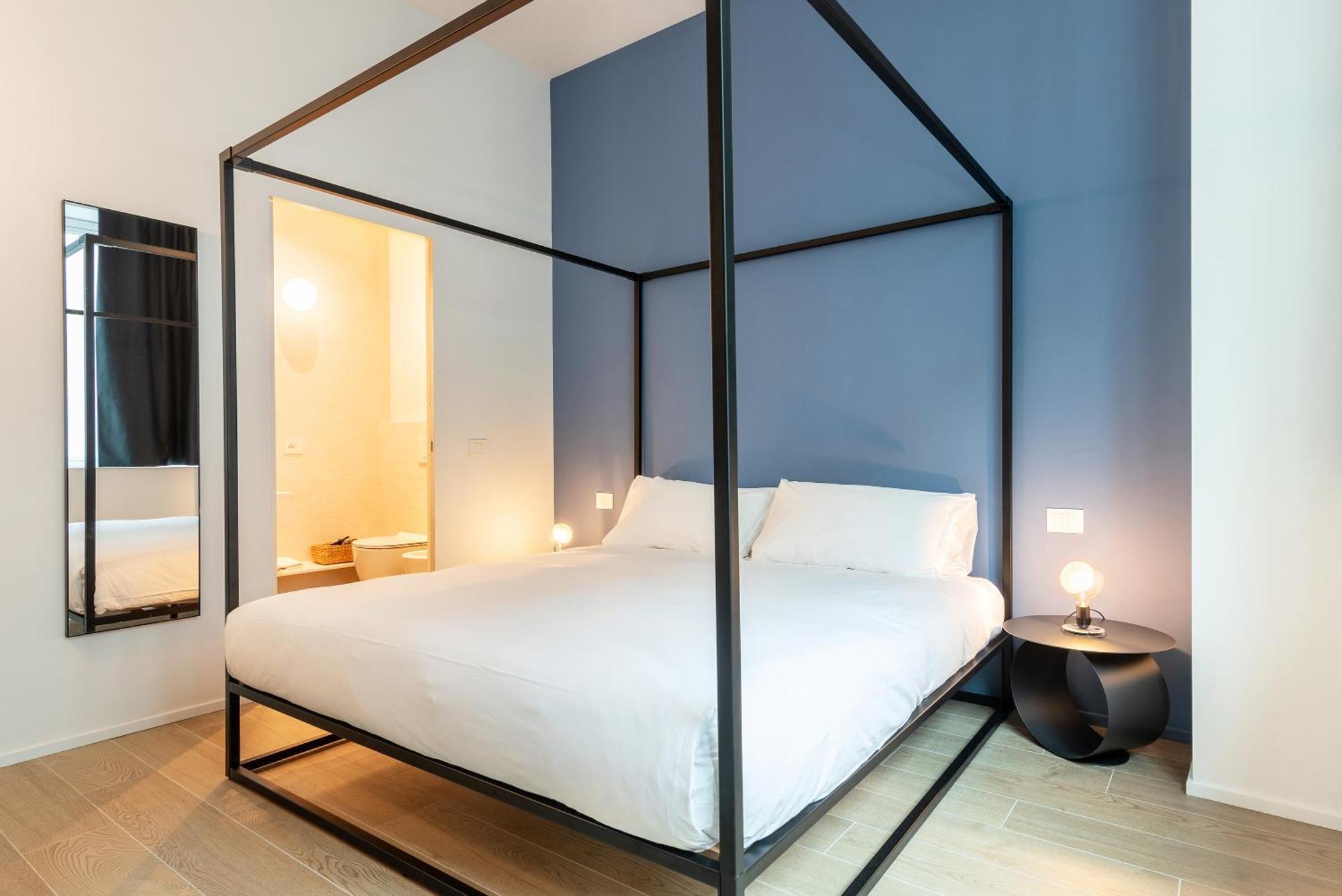 Easyhomes-City Centre Suites Милано Екстериор снимка