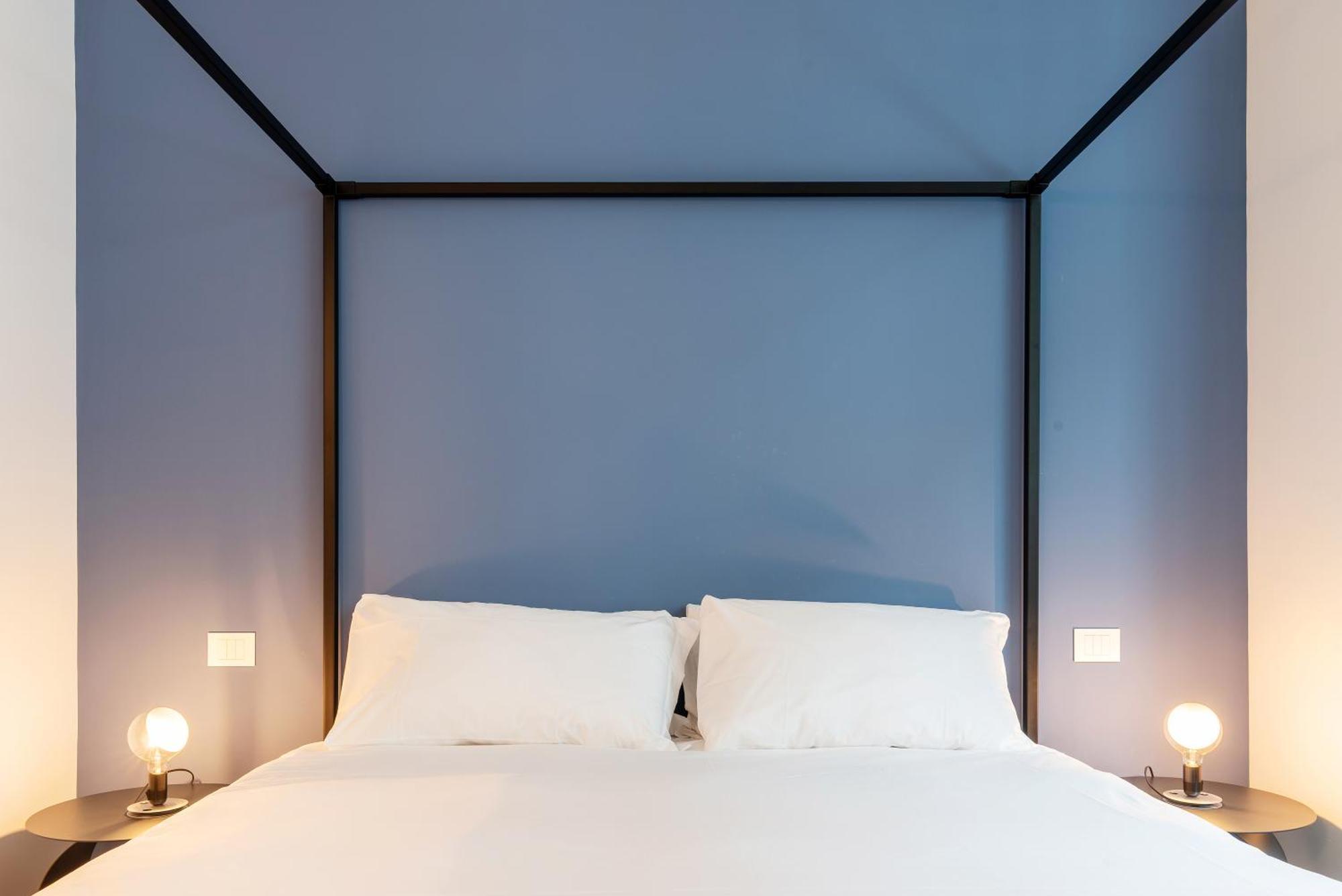 Easyhomes-City Centre Suites Милано Екстериор снимка